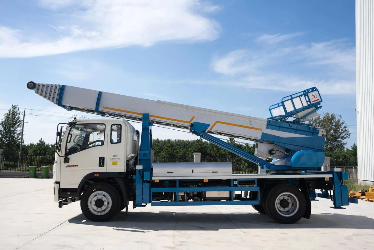 大厂县云梯上料车租赁费用