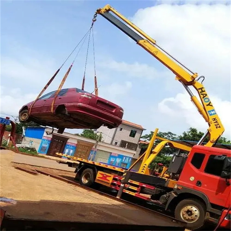 大厂县吊车吊汽车的正确方法